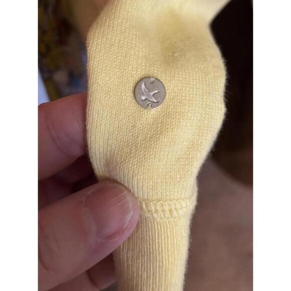 Eddie Bauer Light Yellow Button Down Cardigan Size Medium - Picture 4 of 4